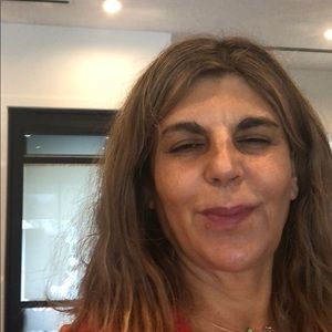 Meet your Posher, Yael